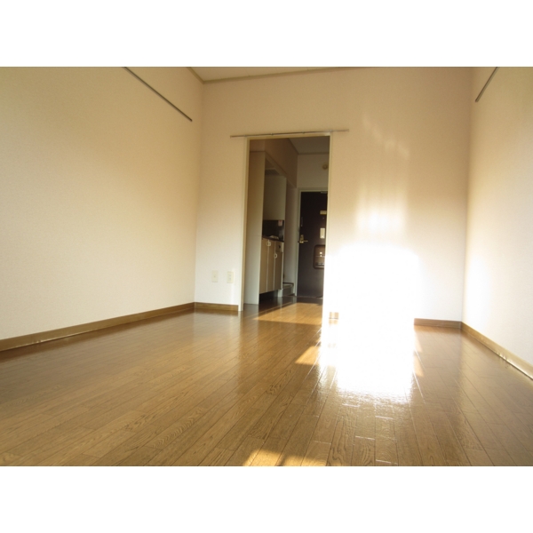 Living and room. Spacious floor plan available