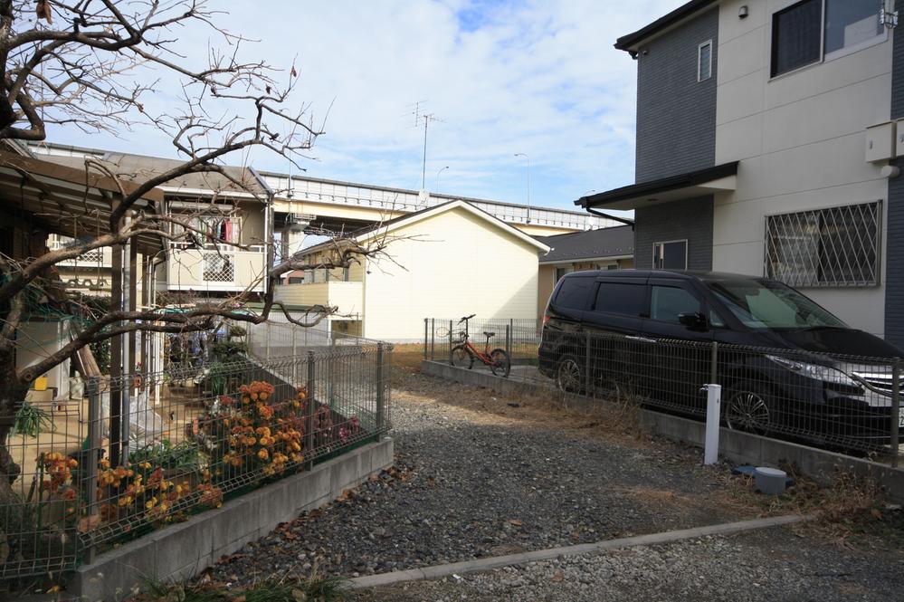 Local appearance photo. Local (12 May 2013) Shooting