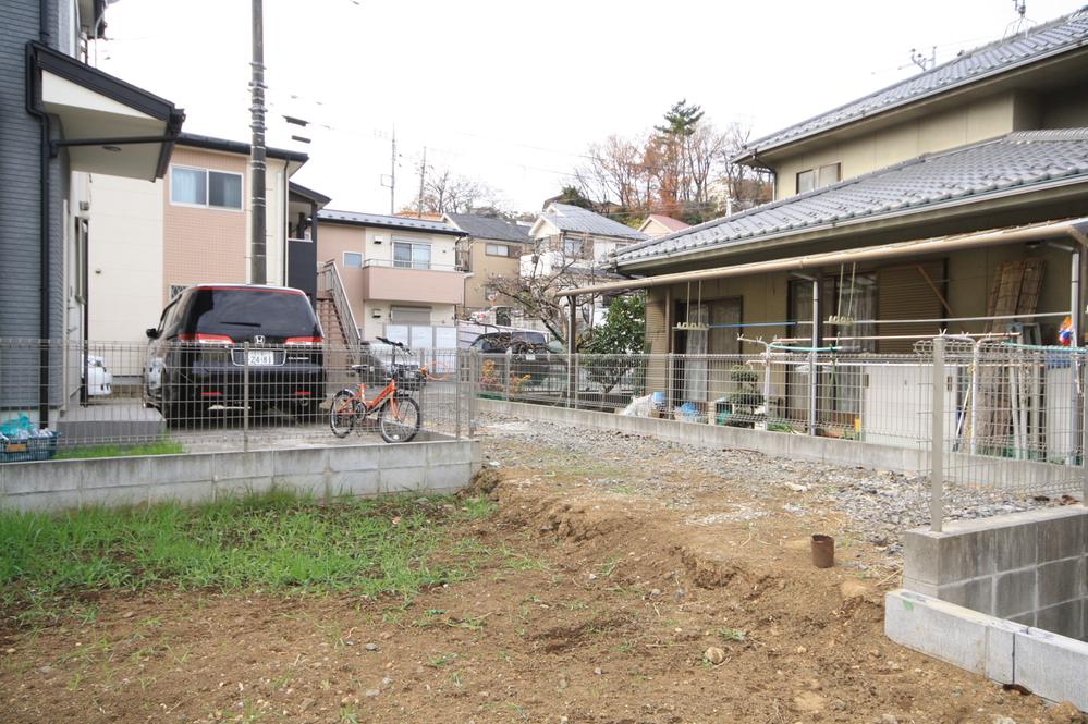 Local appearance photo. Local (12 May 2013) Shooting