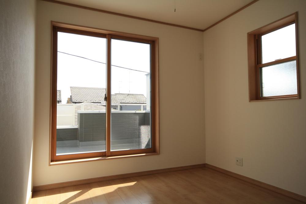 Same specifications photos (Other introspection). Indoor same specifications