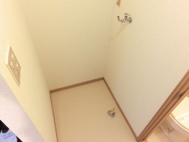 Other room space. It is indoor washing machine Storage ☆