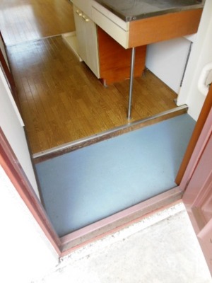 Entrance. ~ Private room entrance! ! ~