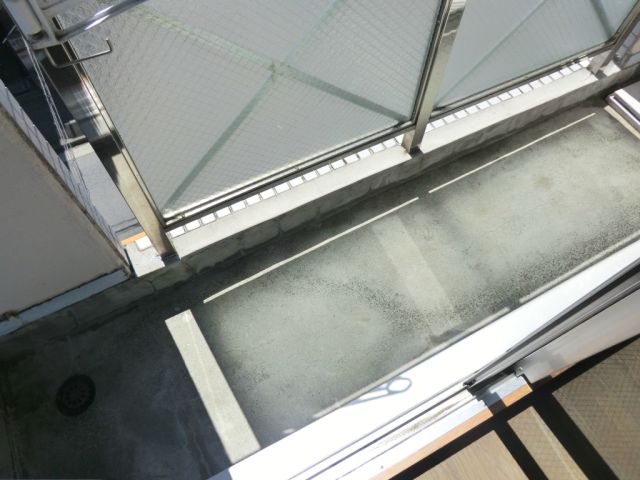 Balcony. Laundry is Jose at a position not visible from the outside ☆ 