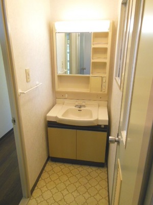 Washroom.  ☆ Busy morning and evening of strong ally ☆