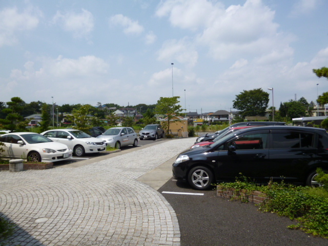 Other common areas. On-site parking