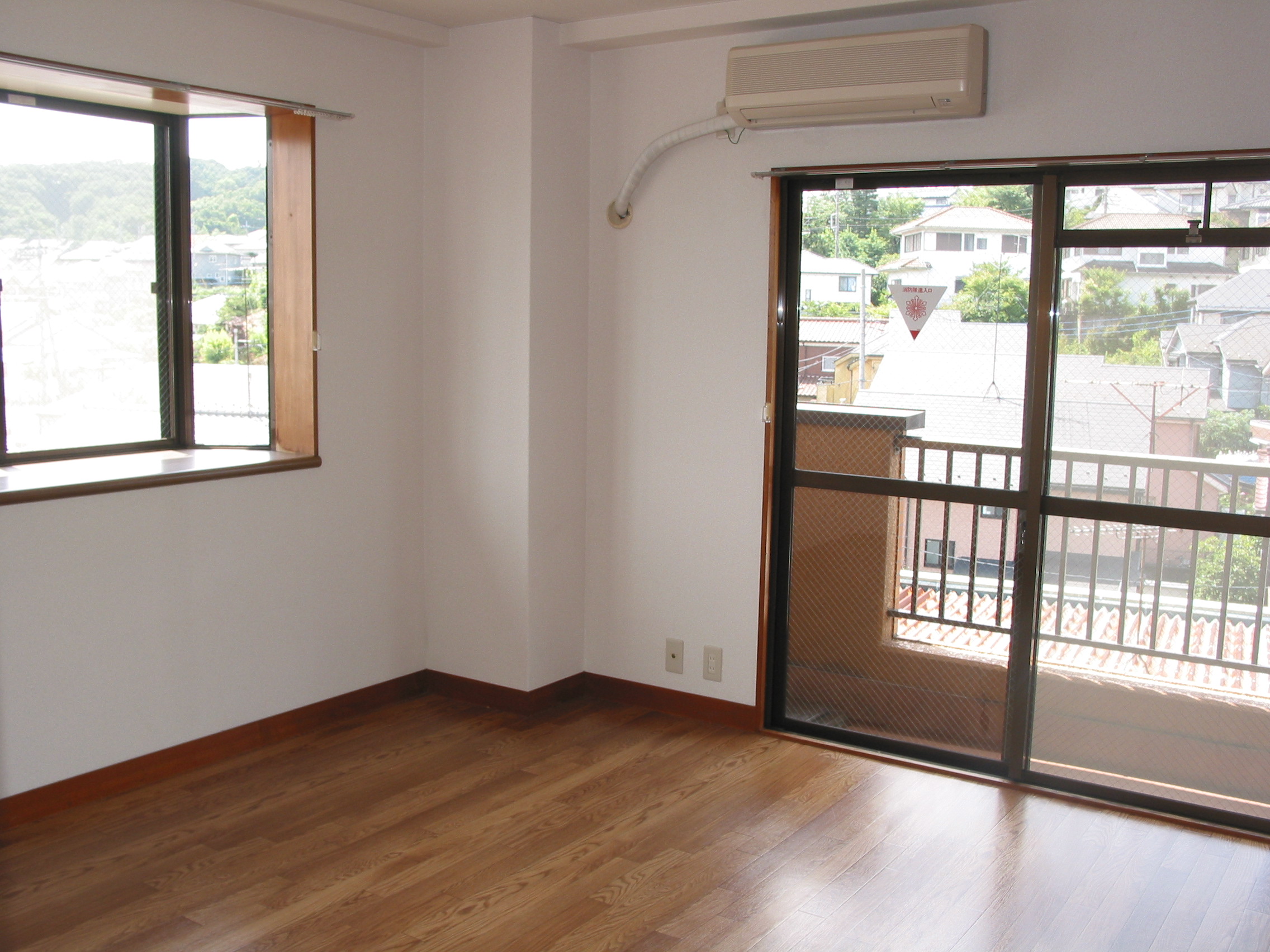 Living and room. Bright two-plane daylight