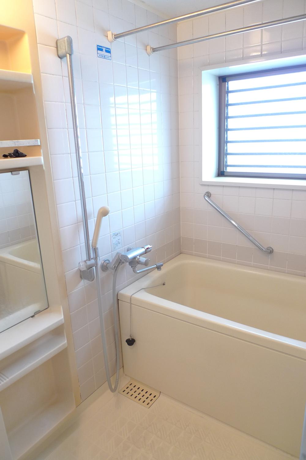 Bathroom. Indoor (September 2013) Shooting