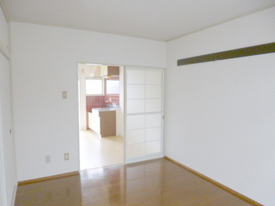 Living and room. ☆ Daytime is bright rooms because the south-facing a ☆