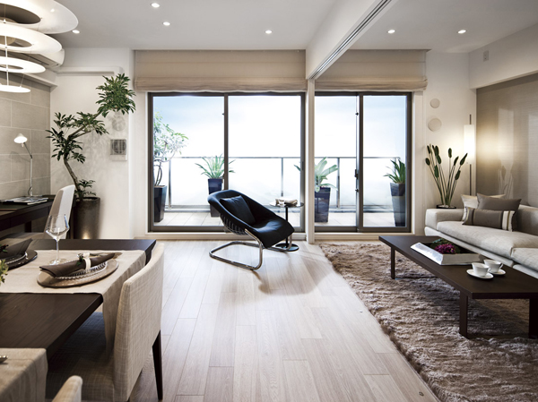 Living.  [living ・ dining] living ・ When you open the door wall that separates the dining and Western, Appear in, Space of the room in which two of the living room are integrated. From the south of the sky, It pours gentle sunshine. Pleasant wind blow through, Big sky is spread in front of the eye. Here is the top of the hill. Where the smile was a family of cheerful gather.