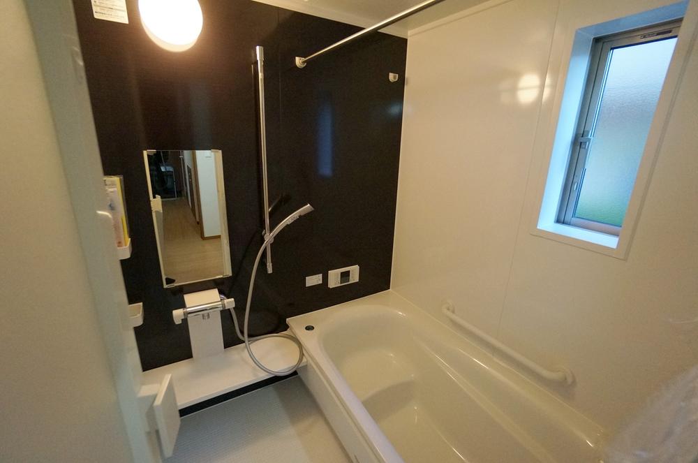 Same specifications photos (Other introspection). Example of construction