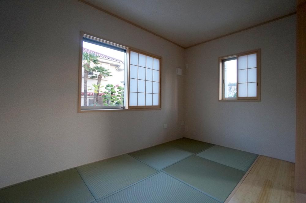 Same specifications photos (Other introspection). Example of construction