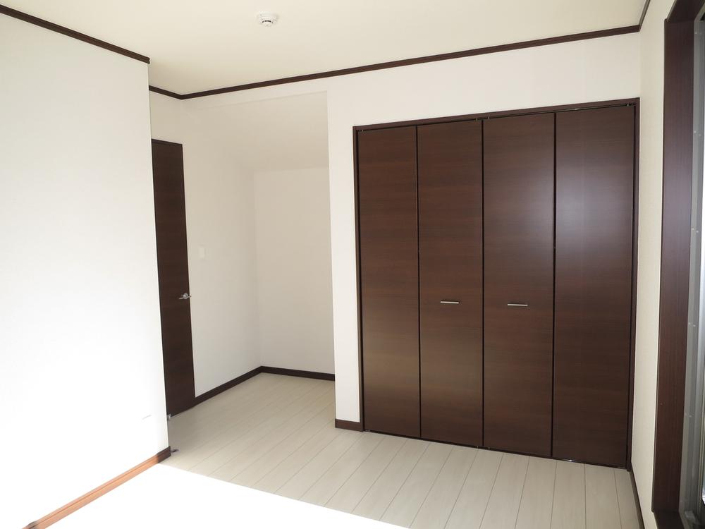 Receipt. Local (11 May 2013) Shooting