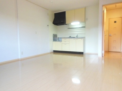 Living and room. ☆ 11.5 Pledge spacious LDK ☆