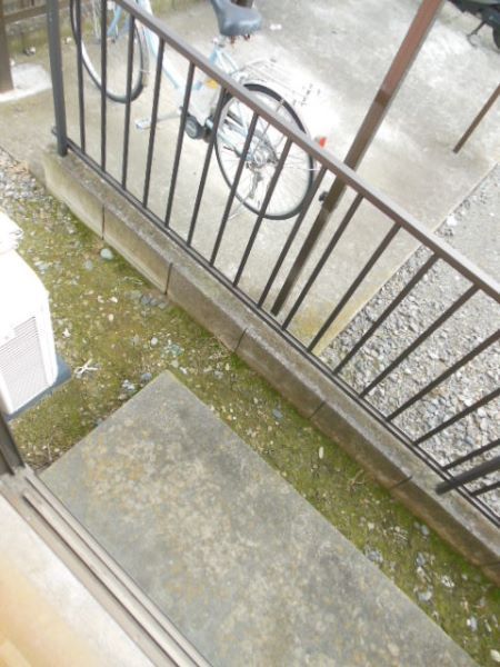 Balcony. Laundry also Jose also futon