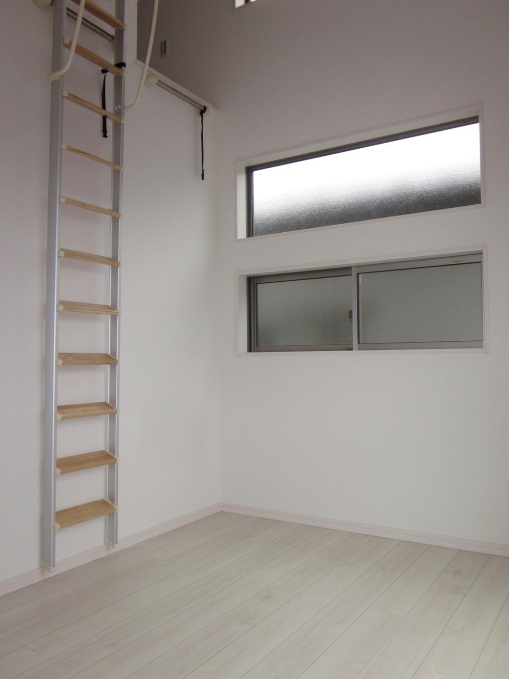 Non-living room. Indoor (10 May 2013) Shooting ※ It will be the example of construction.