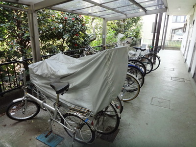 Other common areas. ☆ Bicycle-parking space ☆