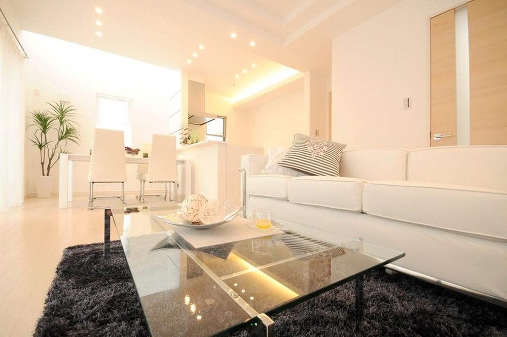 Model house photo. Open-air plan is exceptional.