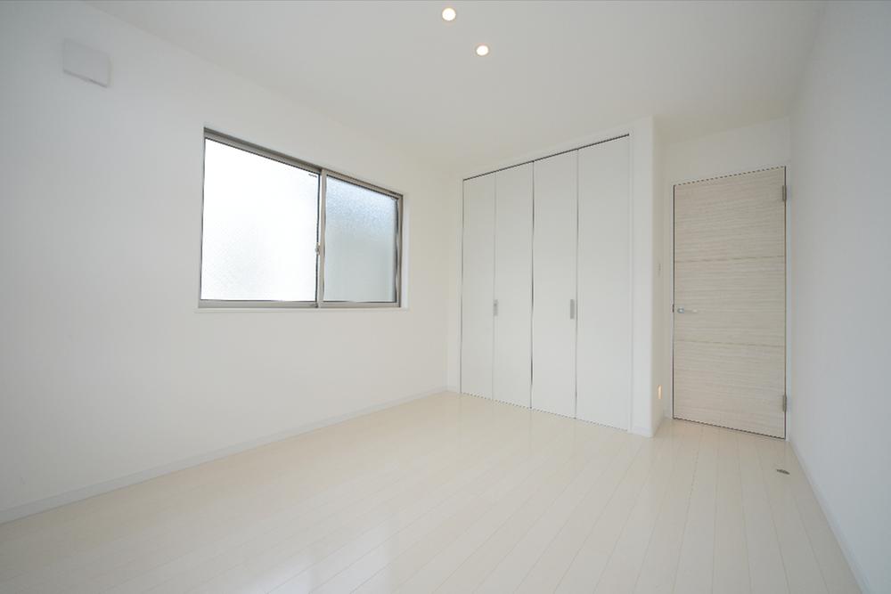 Non-living room. Example of construction