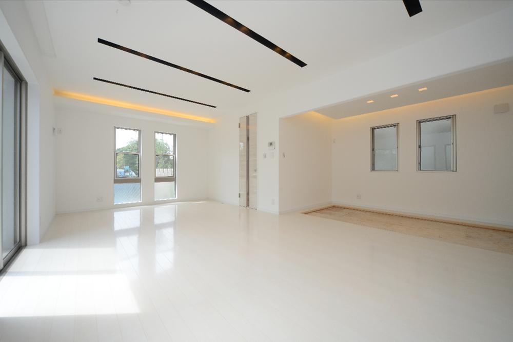 Living. Example of construction