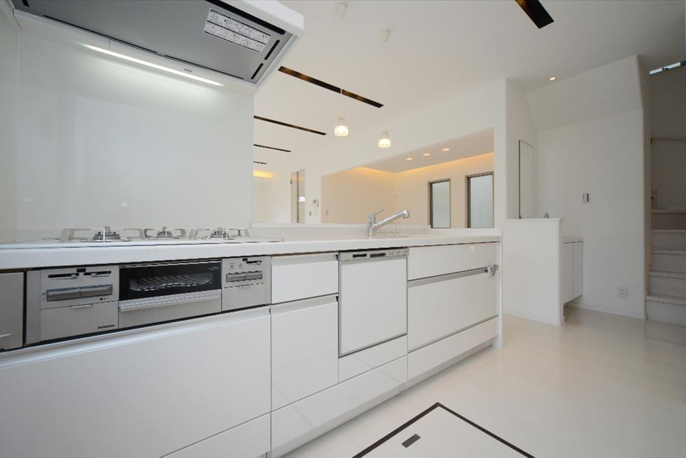 Kitchen. Example of construction