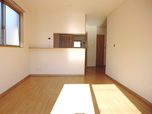 Living and room. Bright living