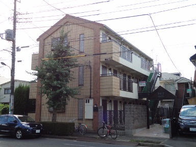 Building appearance. North appearance