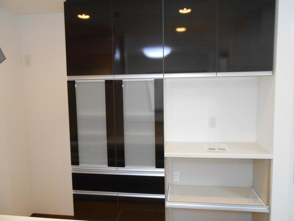 Same specifications photo (kitchen). Same specifications Dining storage very convenient