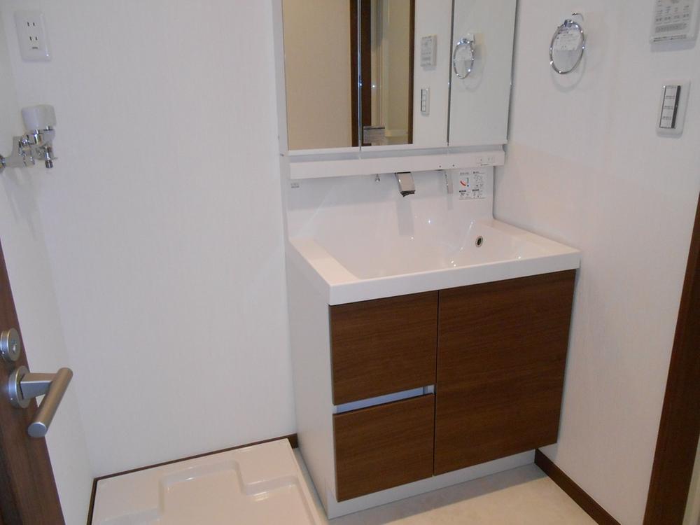 Same specifications photos (Other introspection). Same specifications Bathroom vanity