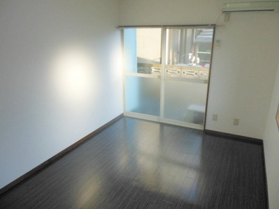 Living and room. Bright Western-style