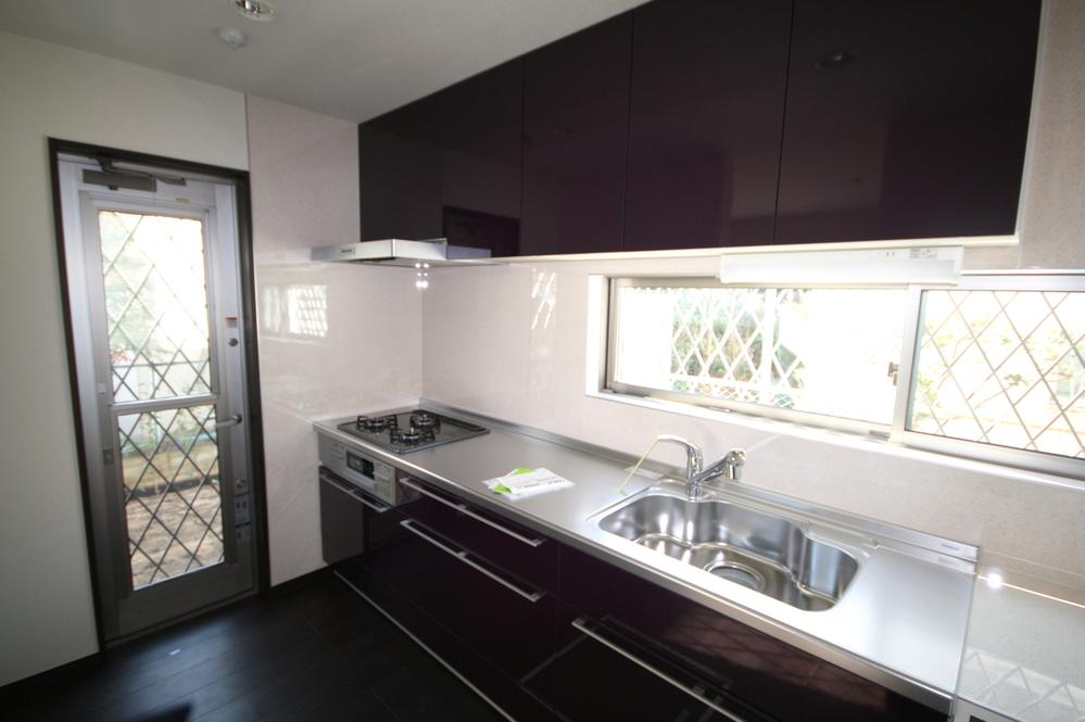 Same specifications photo (kitchen). Example of construction