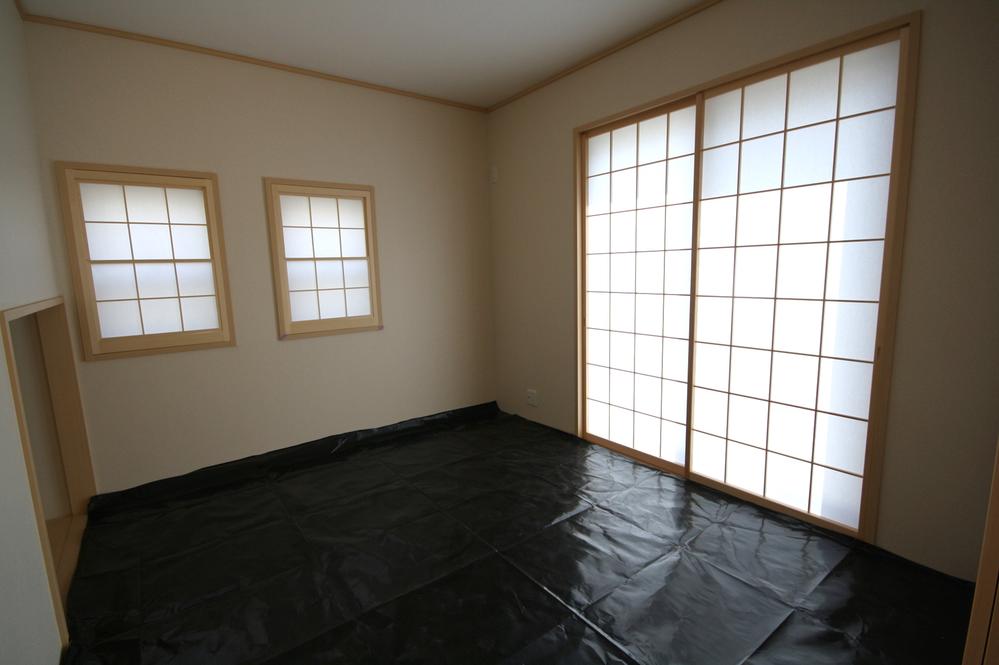 Same specifications photos (Other introspection). Example of construction