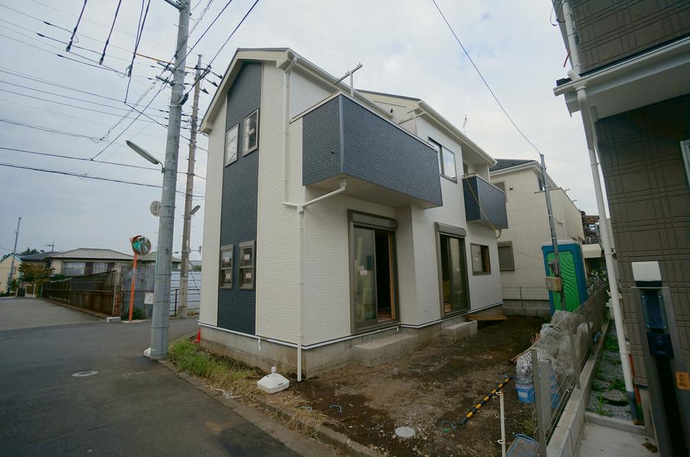 Local appearance photo. 2013 September shooting