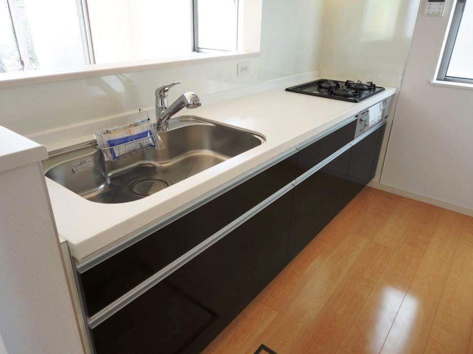 Same specifications photo (kitchen). Same specifications