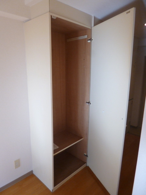 Receipt. Compartment