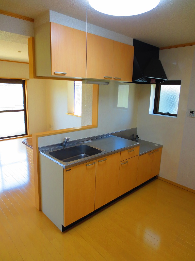 Kitchen. Longing counter kitchen