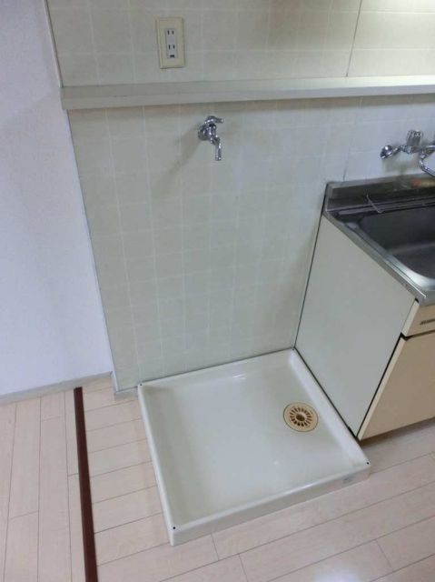 Other room space. Laundry Area is room