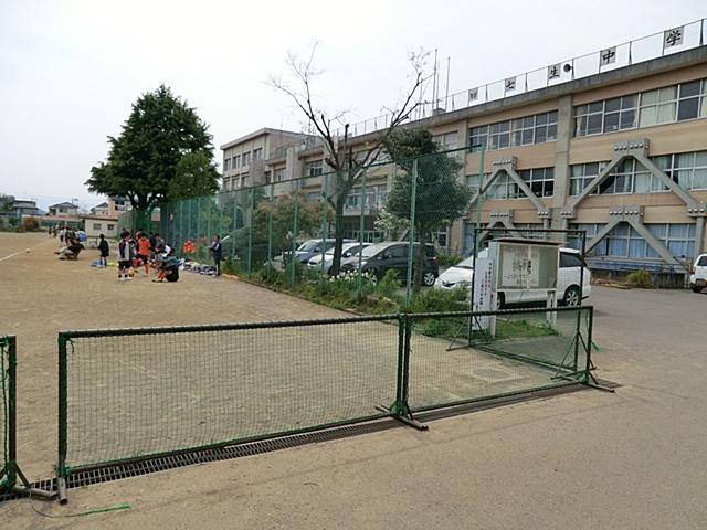 Junior high school. Hino Municipal 686m Hino City Nanami junior high school Nanami until junior high school