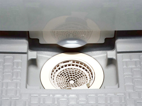 Bathing-wash room.  [Kururin poi drainage port] By utilizing the remaining water in the bathtub garbage unity to clean by generating a vortex in the drain trap, Cleaning is easy. (Same specifications)