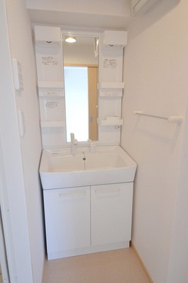 Washroom.  ☆ Image is an image ☆ 