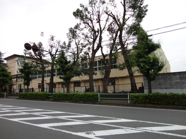 Junior high school. Hino in 4 1066m to (junior high school)