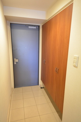 Entrance. ☆ It is entrance ☆