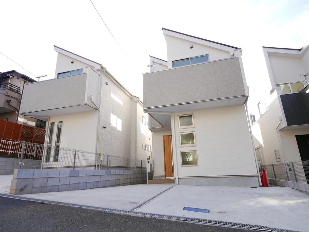 Local appearance photo