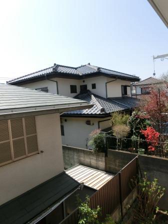 View. There is no balcony, Clothesline can be installed. 