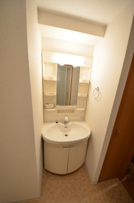 Washroom.  ☆ Independent wash basin ☆