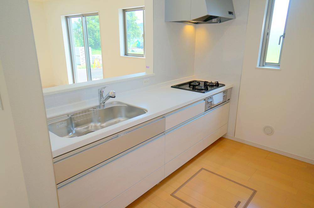 Same specifications photo (kitchen). Same specification kitchen