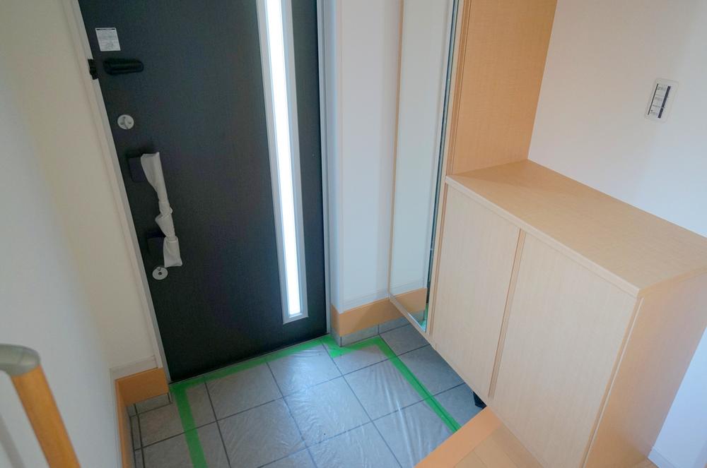 Same specifications photos (Other introspection). Same specifications indoor