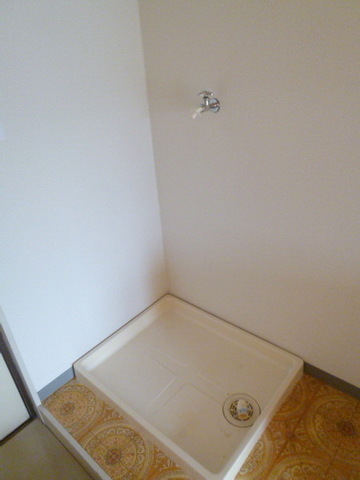 Other Equipment. Happy indoor washing machine Storage