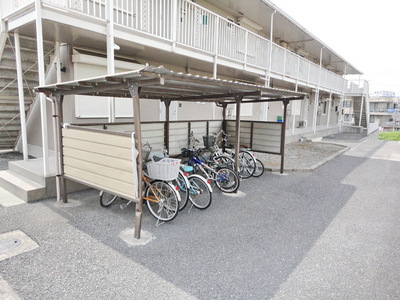 Other common areas. ☆ Covered parking lot ☆