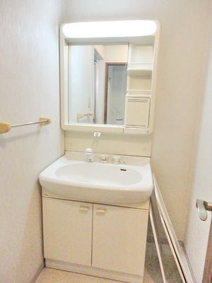 Washroom. ☆ Independent wash basin ☆