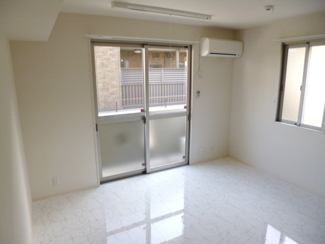 Living and room. Bright living room